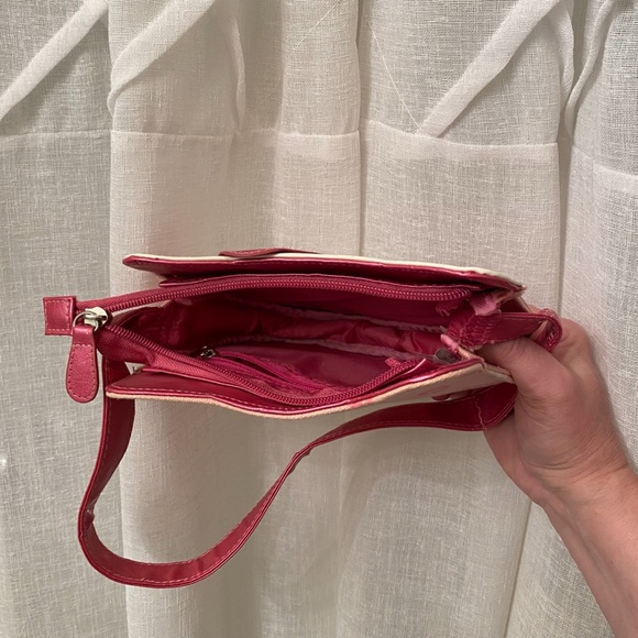 Hello Kitty Purse (small/kid size, faux leather) - Picture 7 of 7